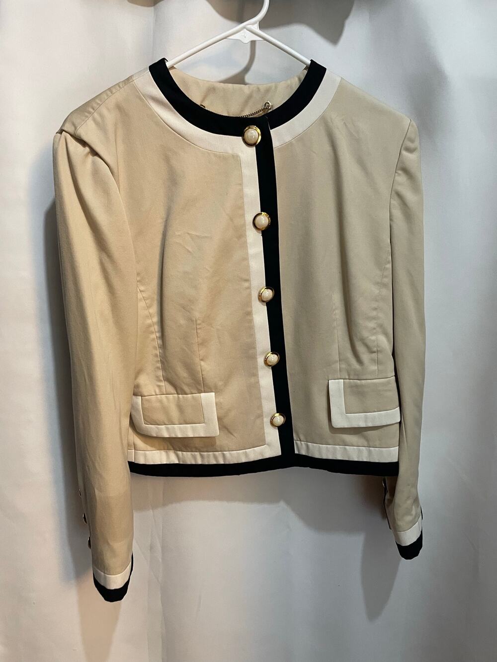 Vintage Louis feraud 80s womens blazer tan white and black size 6